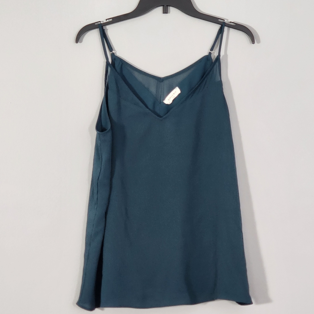 Woman's xl top spaghetti straps